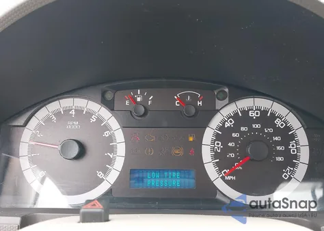 2008 Ford Escape Xlt z USA, uszkodzony, nr VIN 1FMCU03128KA31025